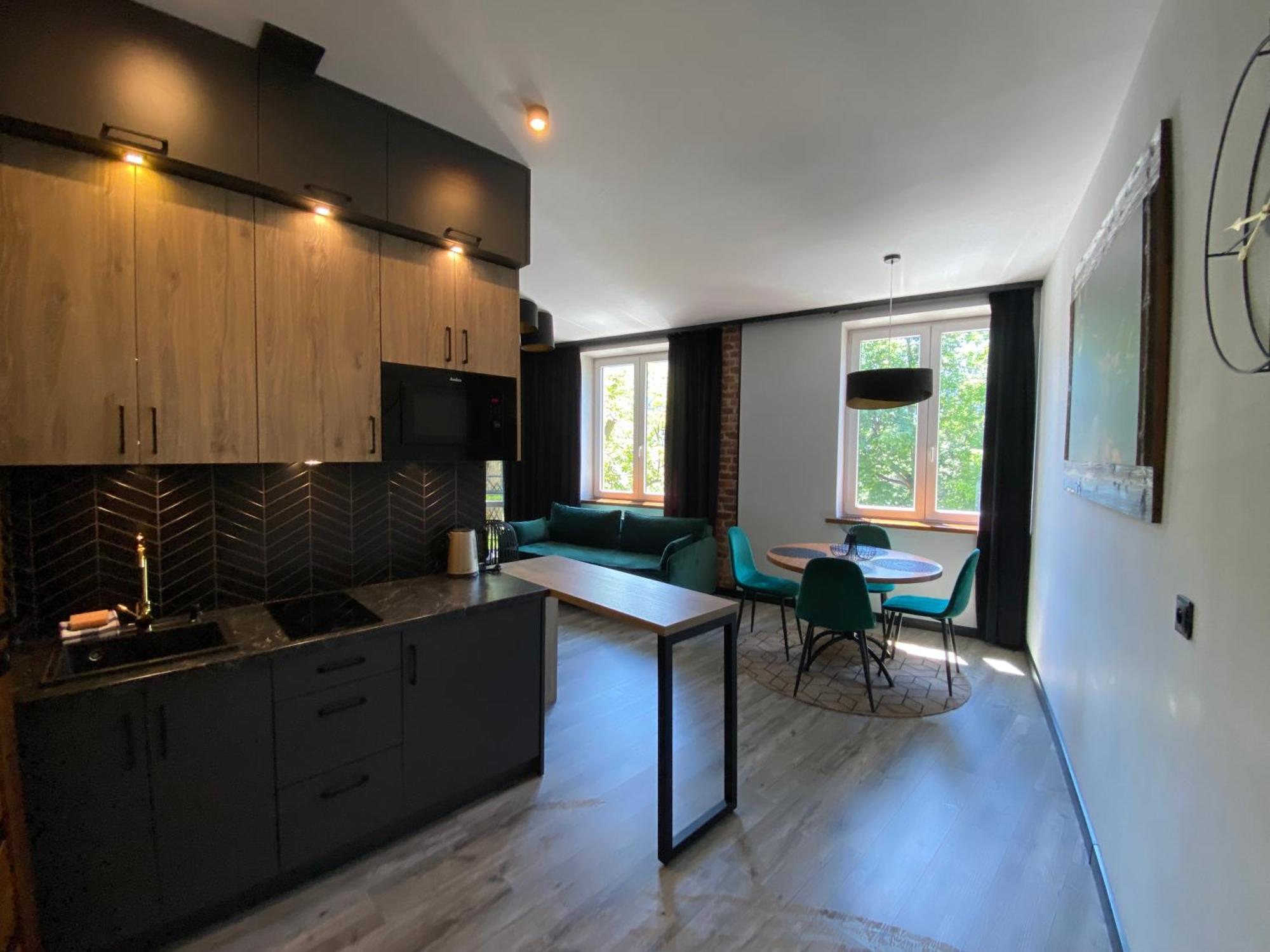 Apartamenty Zakopanepoleca - Krupowki Centrum Ngoại thất bức ảnh